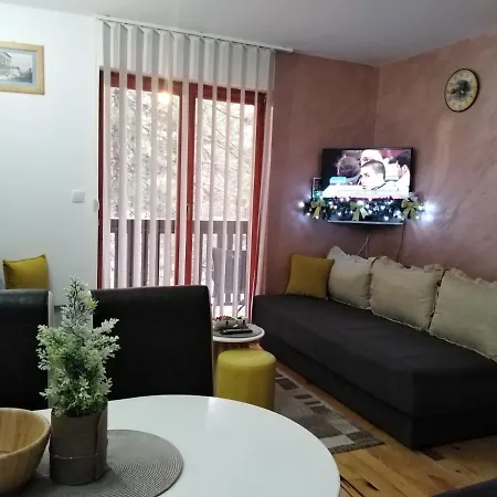 אכסניה Simic Tara קאלודיירסקה בארה