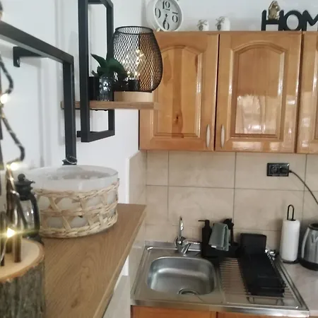 Orman Evi Simic Tara Kaludjerske Bare