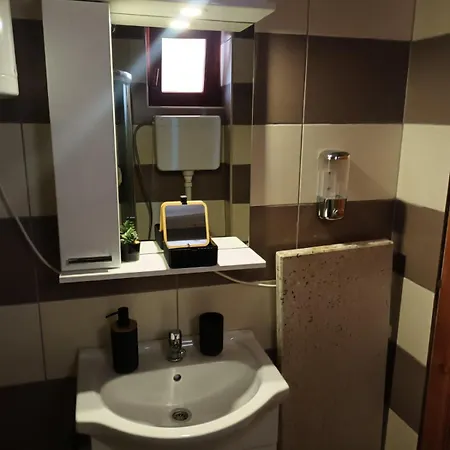 אכסניה Simic Tara קאלודיירסקה בארה